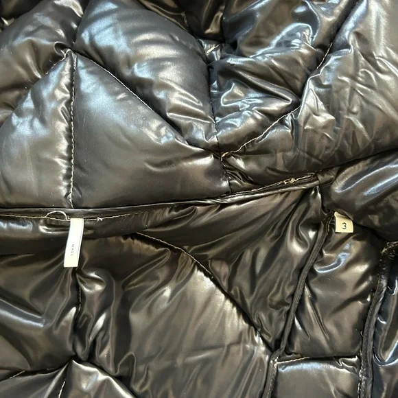 Moncler Akebia Giubotto Down Jacket - Size 3 - Picture 6 of 9